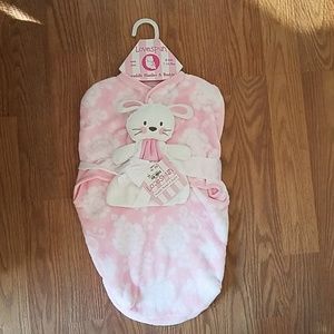 Swaddle blanket & buddy